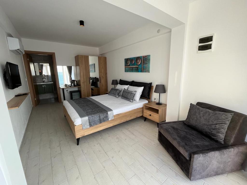 Ni Marin Hotel Milas Exteriér fotografie